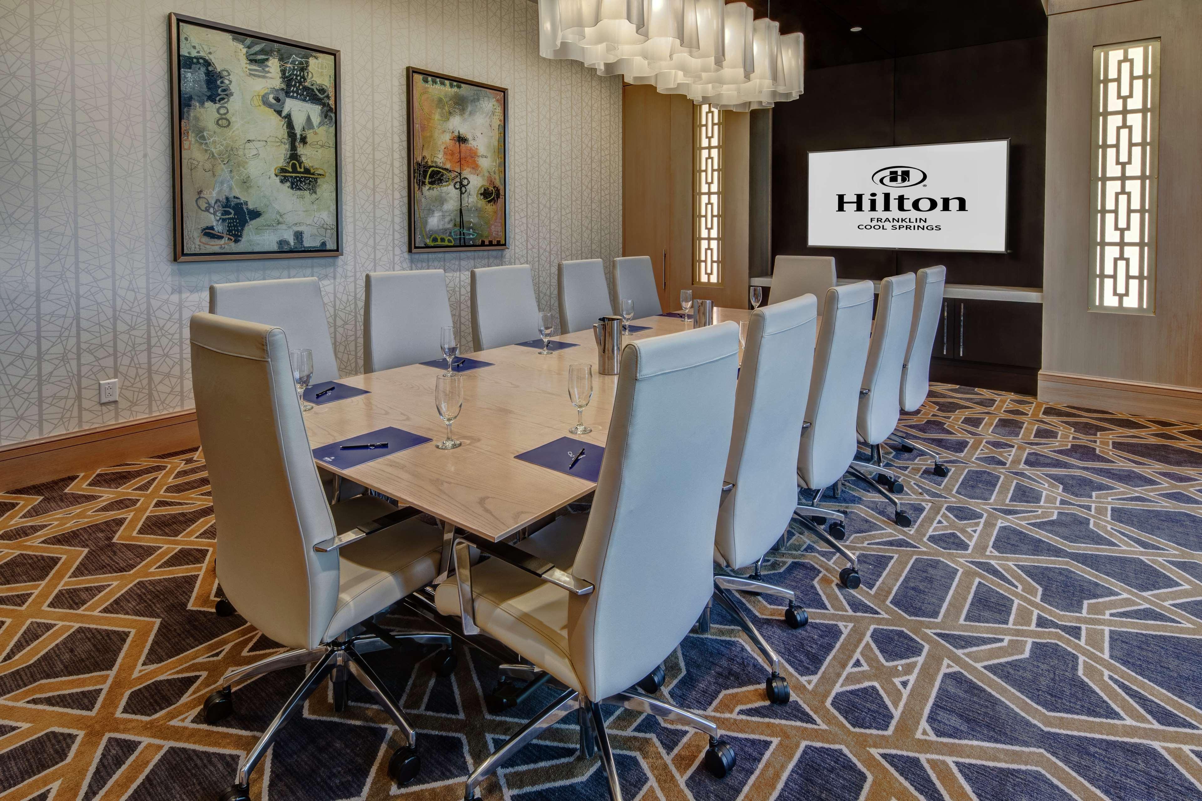 Отель Hilton Franklin Cool Springs Экстерьер фото