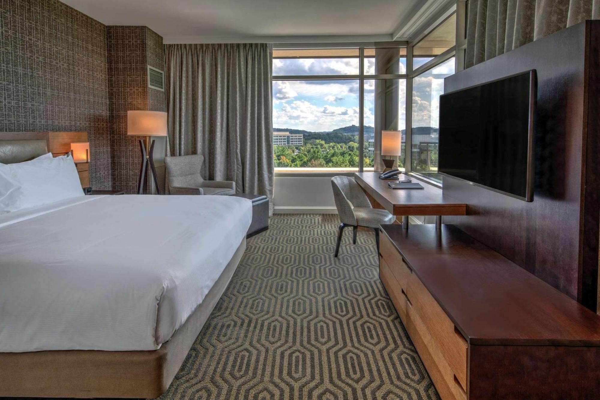 Отель Hilton Franklin Cool Springs Экстерьер фото