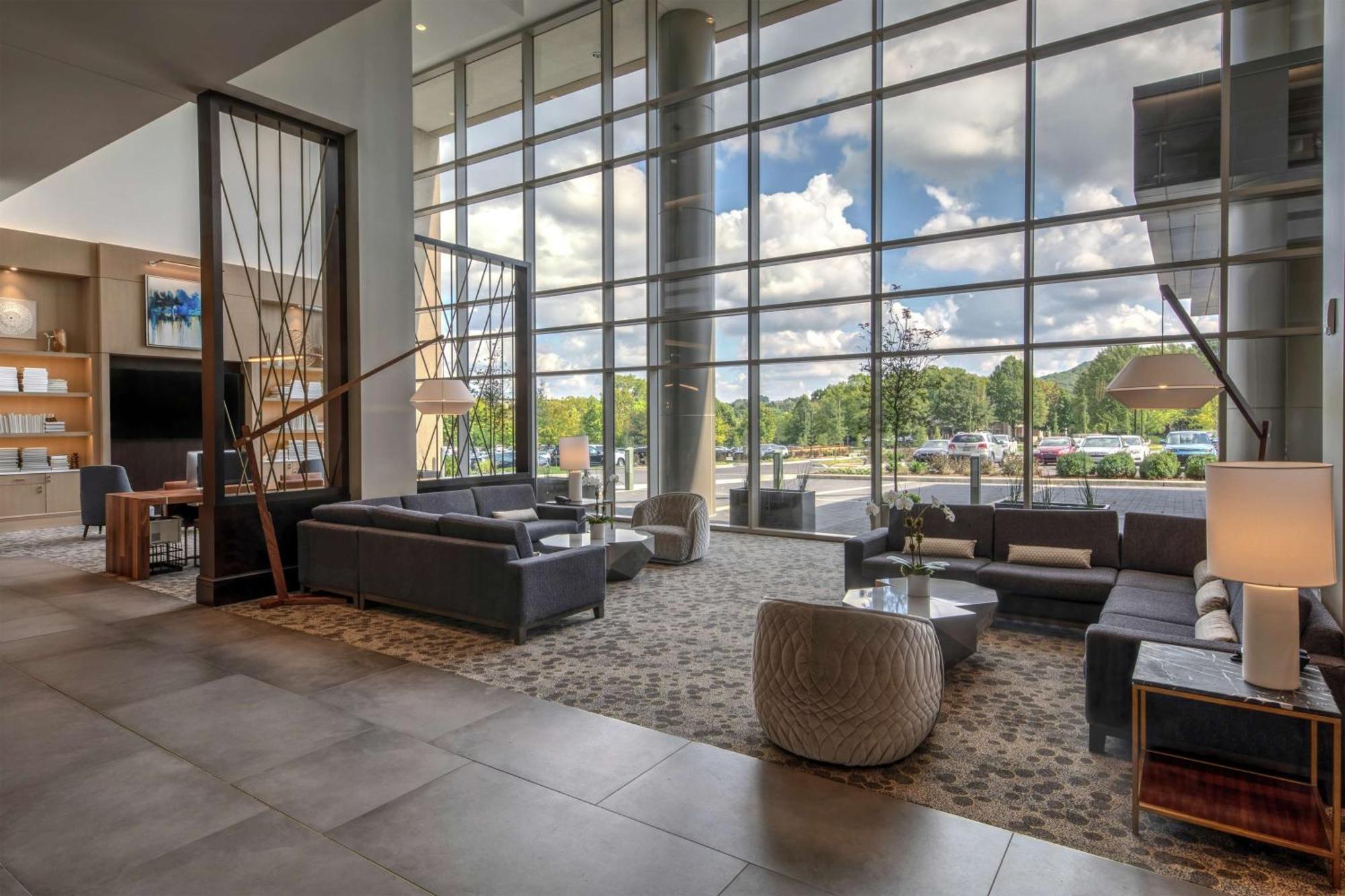 Отель Hilton Franklin Cool Springs Экстерьер фото
