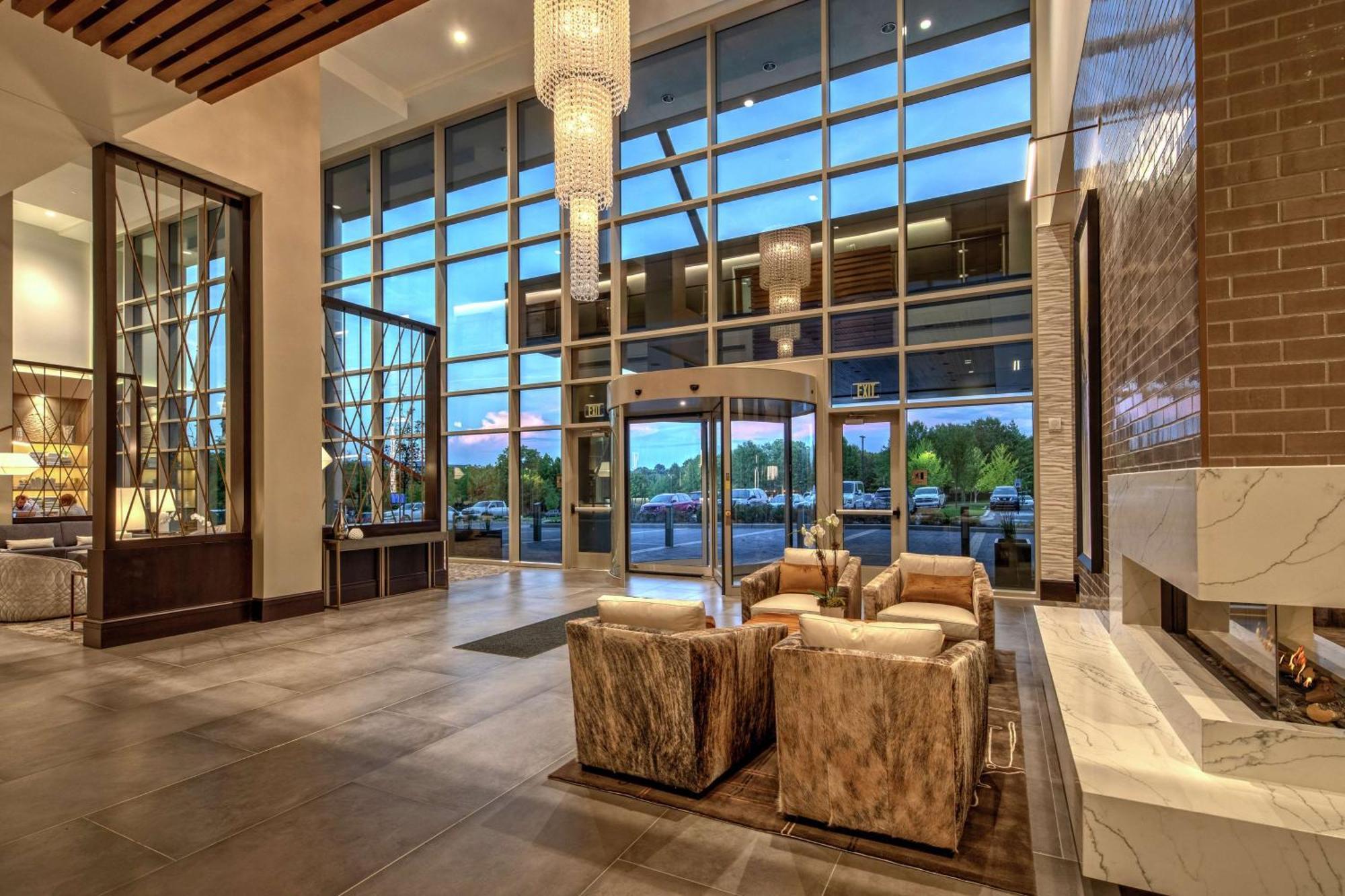Отель Hilton Franklin Cool Springs Экстерьер фото