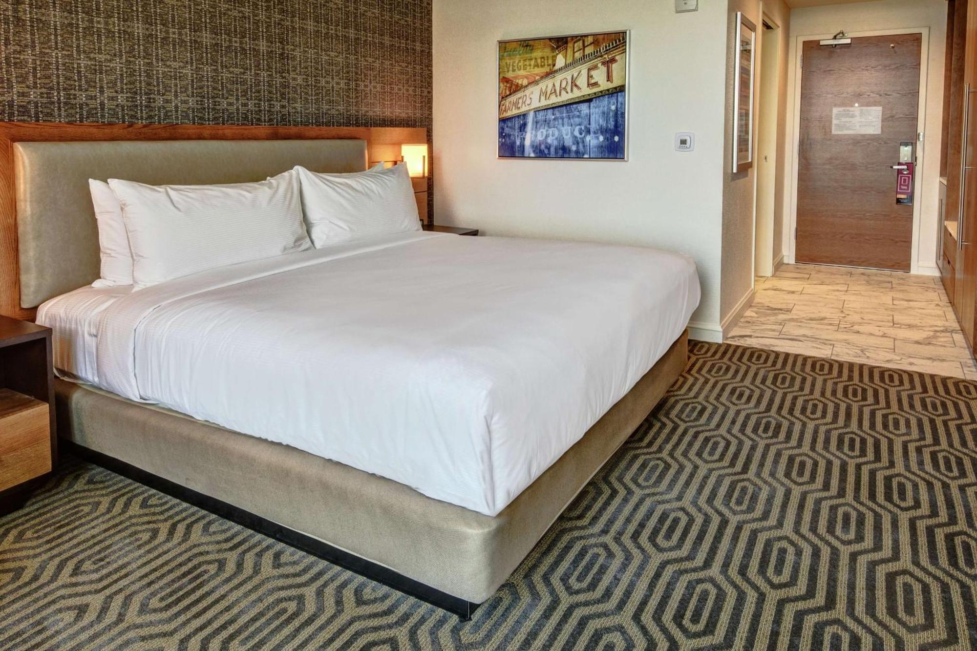 Отель Hilton Franklin Cool Springs Экстерьер фото